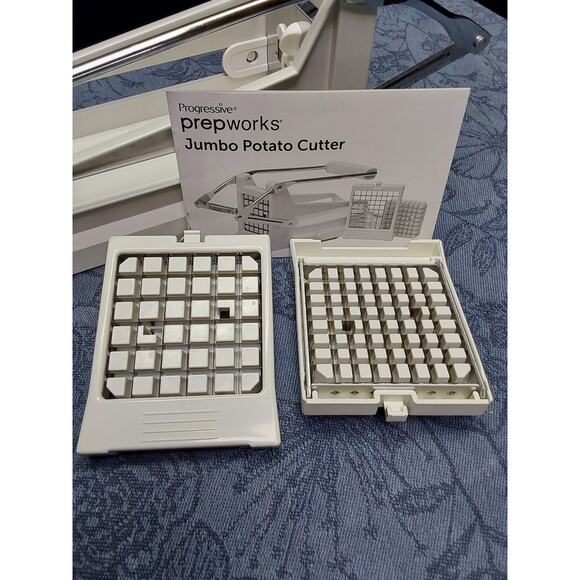 Progressive Prepworks Deluxe Potato Cutter Stainless model GPC3664 New - Picture 3 of 5